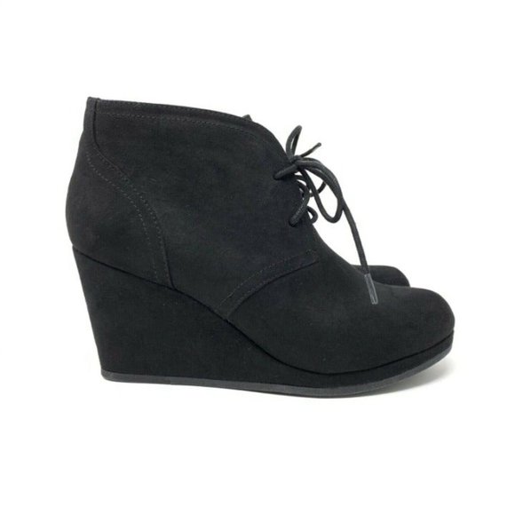 Universal Thread Shoes - Universal Thread Bessie Ankle Booties